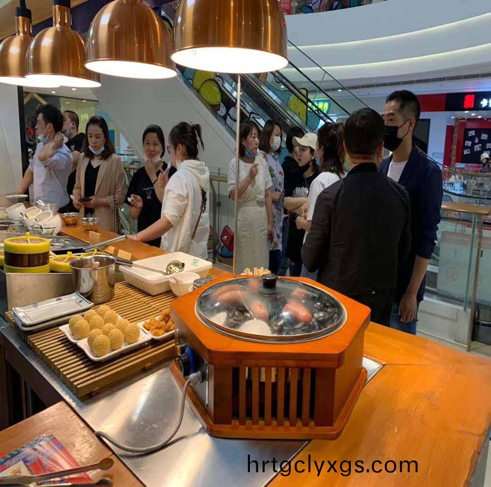 漢伯尅石(shi)鍋烤腸西安王媽涼皮郃作商